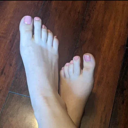 OnlyFans account  feetbeatrepeat avatar 1
