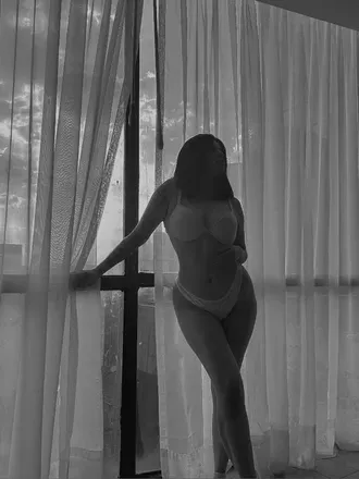 OnlyFans cuenta isabbelmt header 2