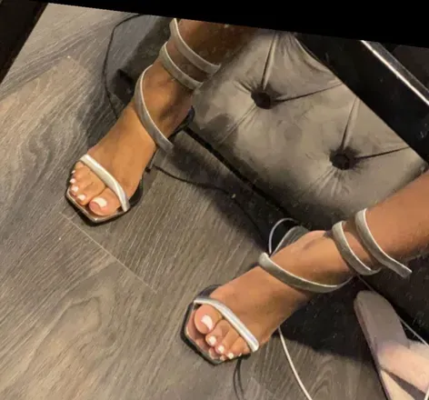 OnlyFans cuenta aaliyahprettyfeetx avatar 1