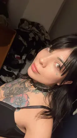 OnlyFans account  anakarenina avatar 1