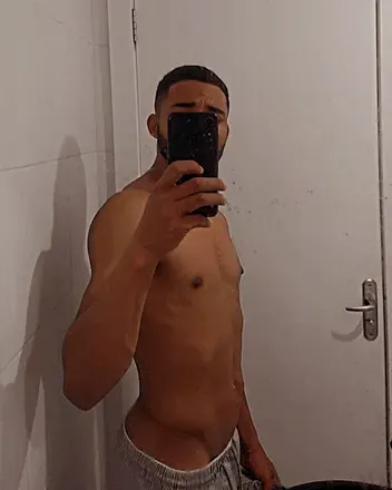 OnlyFans account  mfd96 avatar 1