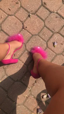 OnlyFans cuenta prettyfeets4sale header 2