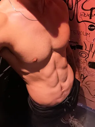 OnlyFans cuenta baddiebrazo header 2