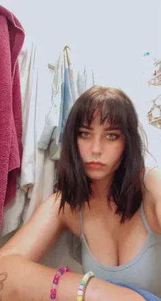 OnlyFans cuenta violet-porcelain avatar 1