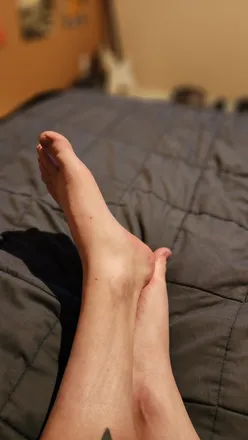 OnlyFans account  luckyfeet64 avatar 1