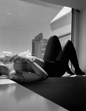 OnlyFans cuenta onlywifey header 2