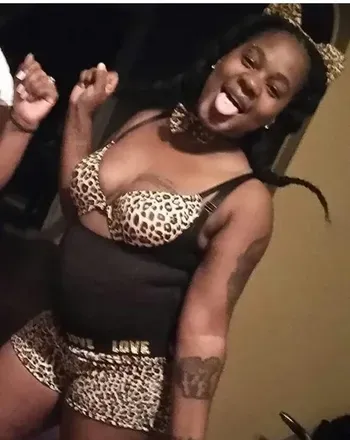 OnlyFans account  tastycakes11 avatar 1