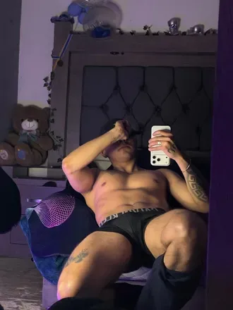 OnlyFans cuenta kikevalencia99 avatar 1