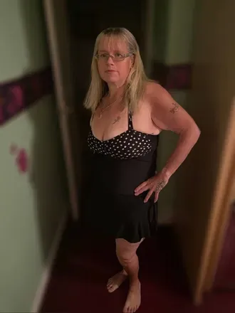 OnlyFans account  juicy_jugs_virgo avatar 1