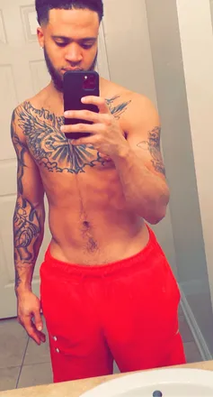 OnlyFans account  trell_b header 2