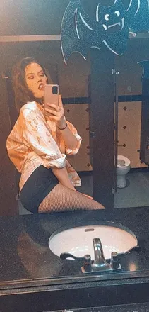 OnlyFans cuenta charmedpiper1 avatar 1