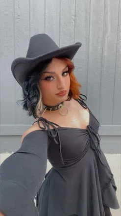 OnlyFans cuenta chokeonachainsawfree avatar 1