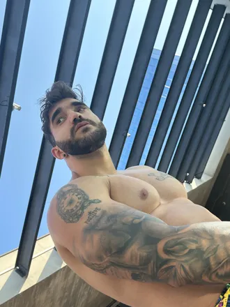OnlyFans cuenta occhielloluis header 2