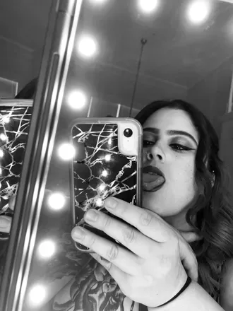 OnlyFans account  foodyboobies avatar 1
