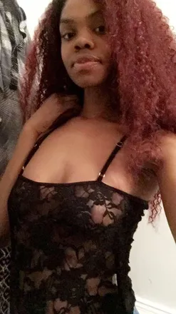 OnlyFans cuenta slimsensualmamii header 2