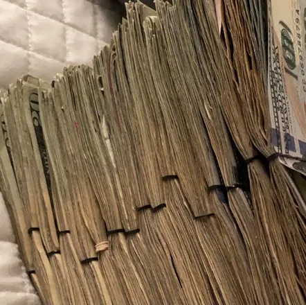 OnlyFans cuenta peezy_456 header 2