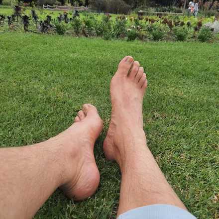 OnlyFans cuenta malesweatyfeet header 2