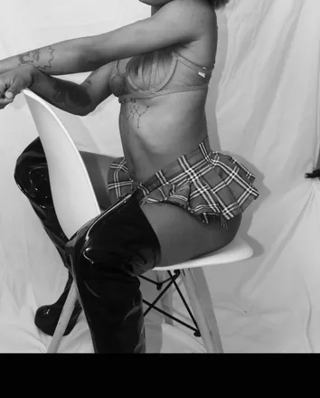 OnlyFans cuenta mamajaayy header 2