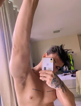 OnlyFans cuenta boyvixxxtube avatar 1