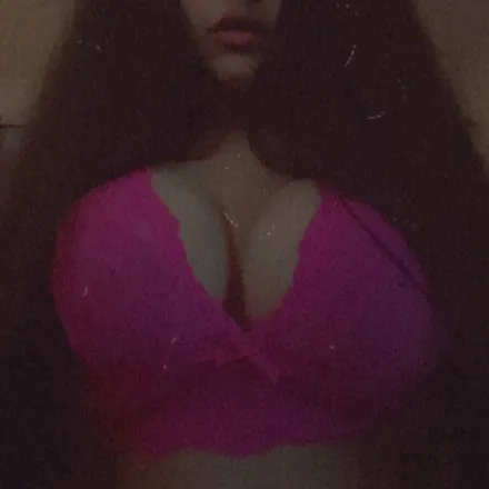 OnlyFans cuenta louise12hallaway header 2