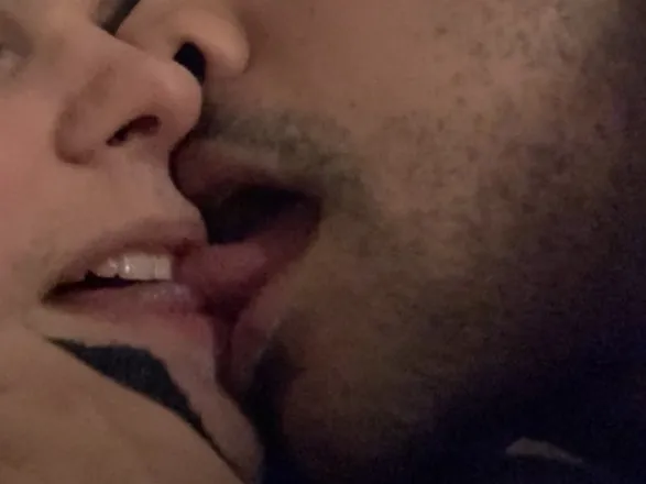 OnlyFans cuenta okabae_n_mayuri header 2