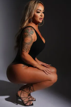 OnlyFans cuenta msarianna header 2