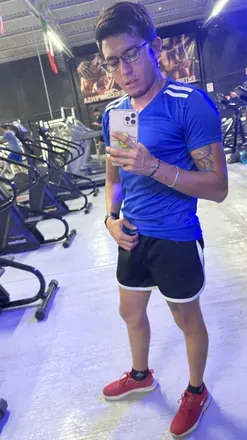 OnlyFans account  areshu avatar 1
