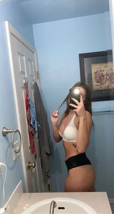 OnlyFans account  linaaa11 avatar 1