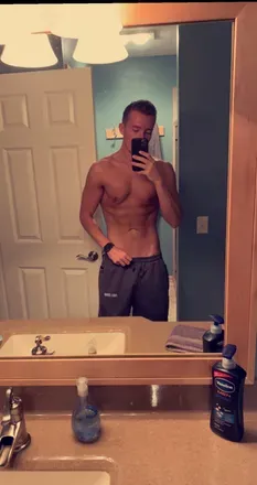 OnlyFans cuenta j_lowe27 avatar 1
