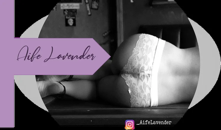 OnlyFans cuenta aifelavender header 2