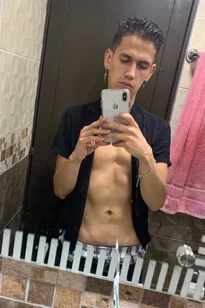 OnlyFans account  dfmo95 avatar 1
