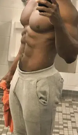 OnlyFans account  lbcstud562 avatar 1