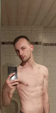 OnlyFans cuenta raffa98 header 2