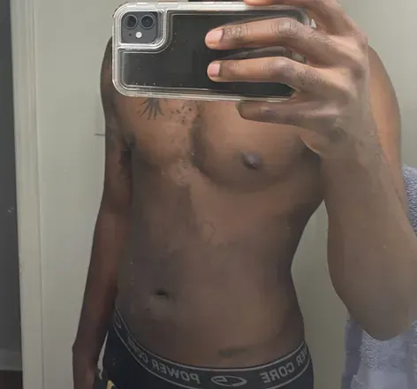 OnlyFans cuenta youngqueezy avatar 1