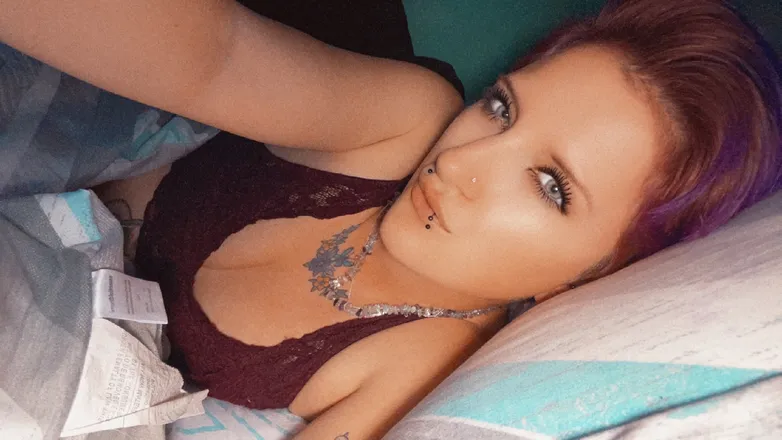 OnlyFans account  juicy-lollipop101 header 2