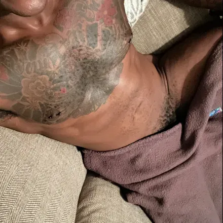 OnlyFans cuenta tatted_muscle avatar 1