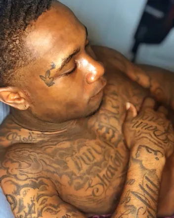 OnlyFans cuenta chocolatetruu header 2