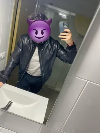 OnlyFans account  universitario-xavi avatar 1