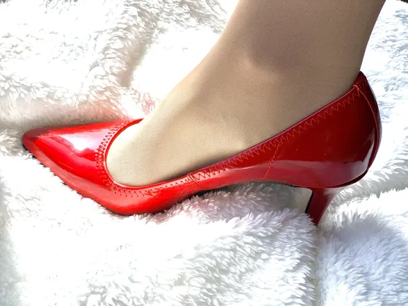 OnlyFans cuenta yourfootgoddess21 header 2