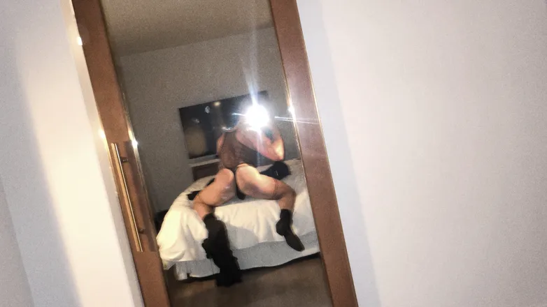 OnlyFans cuenta peachiz666 header 2