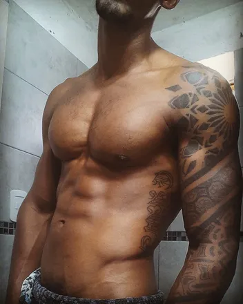 OnlyFans cuenta eliezjma header 2