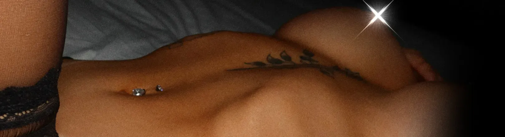 OnlyFans account  allyrhodes header 2