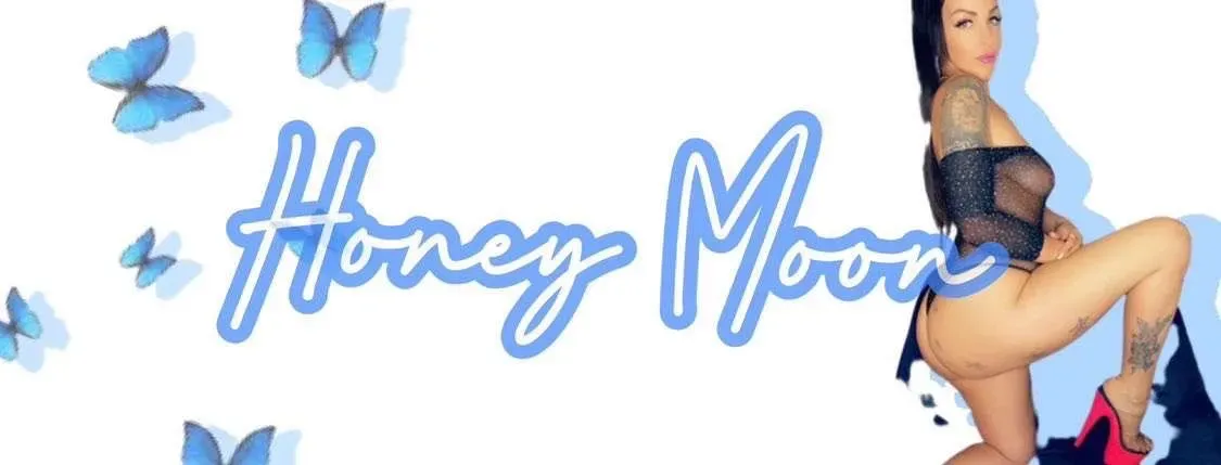 OnlyFans cuenta playmatehoney header 2