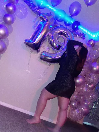 OnlyFans account  drew_essence22 header 2