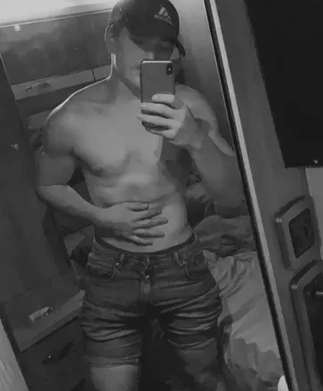 OnlyFans cuenta zakariah8 avatar 1