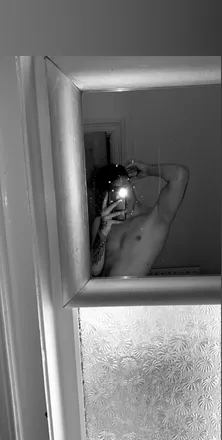 OnlyFans cuenta zkidelo96 header 2