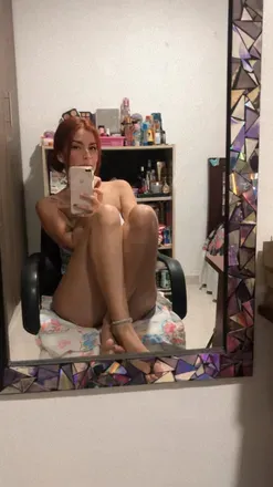 OnlyFans cuenta dahiammakeup header 2