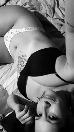 OnlyFans cuenta ximehottt header 2