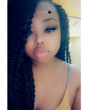 OnlyFans cuenta prettybixch96 avatar 1
