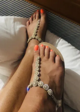 OnlyFans cuenta fabulouslyfetishfeet header 2